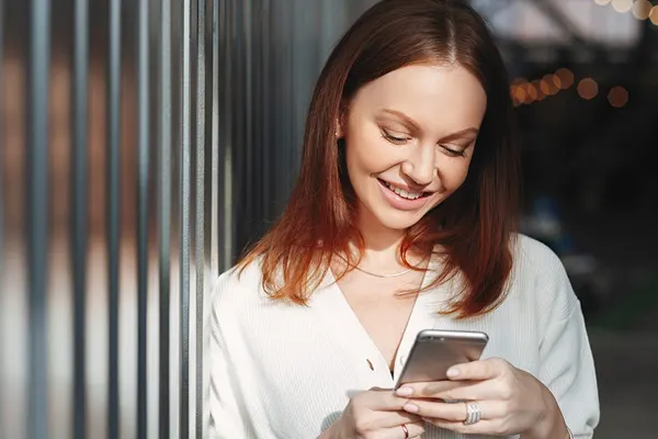 checking for text from affair partner