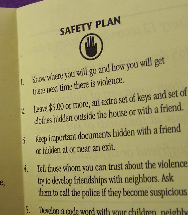 Red Dot Foundation - Safecity On Twitter: "Let Us Know More Ways On How To Support A Person In An Abusive Relationship! Join Us In Our First Safecircle, A Safe-Space For Survivors